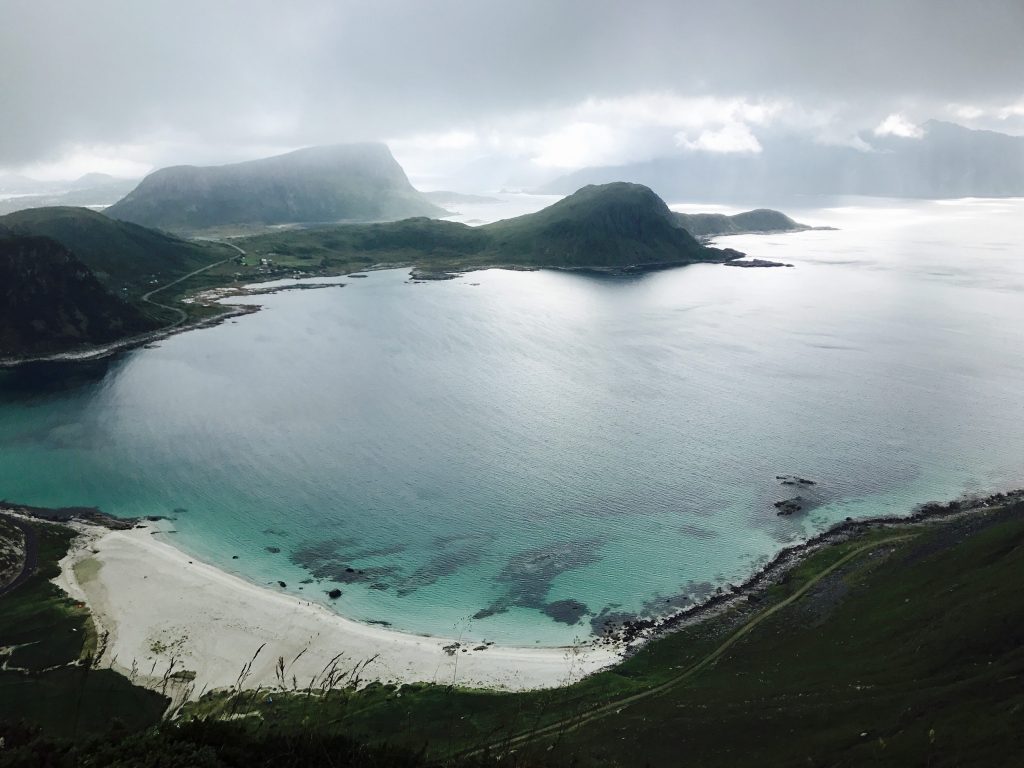 Raodtrip Norwegen Lofoten Wandern Hütten Fjord