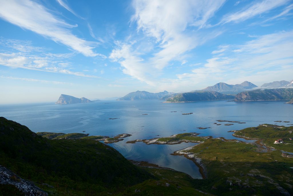 Raodtrip Norwegen Lofoten Wandern Hütten Fjord