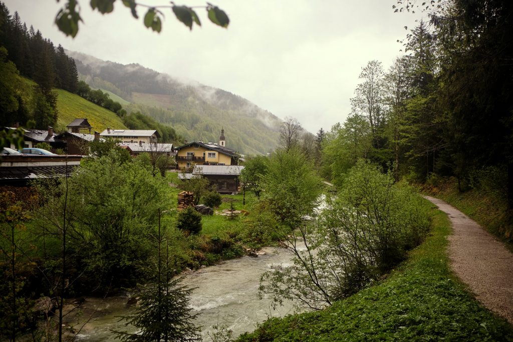 Berchtesgadener Land Bayern Wandern Hiking Hintersee Zauberwald