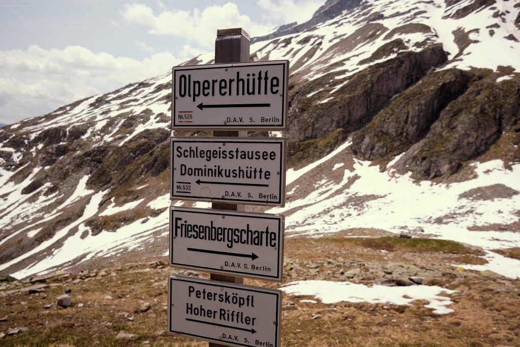 Zillertal Schlegeis Speicher Oesterreich Austria Mountains Berge Outdoor